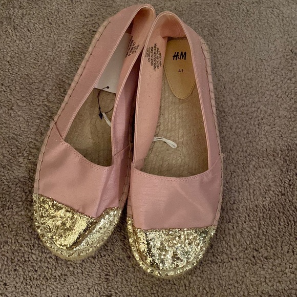 H&M Pink and Gold Espadrille Flats Size 9.5 NWT!